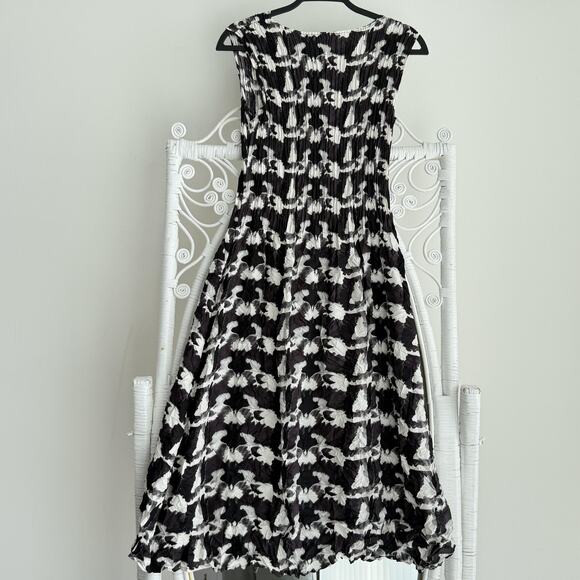 Alquema Dress 1 Small Smash Pocket Crinkle Pleated 3/4 Sleeve Artsy Abstract - Picture 9 of 14